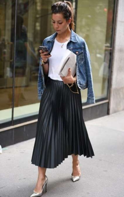 Best skirt black pleated outfit ideas | Pleated skirt outfit .