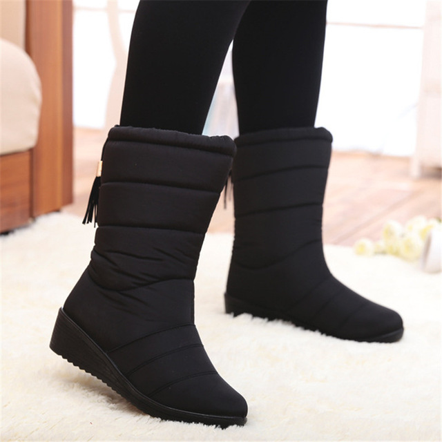 Designer Winter Women Boots Female Waterproof Tassel Ankle Boots .