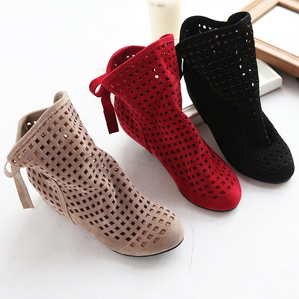 Summer boots for ladies