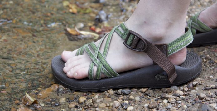 Top 10 Best Hiking Sandals for Women in 2020 - Revie