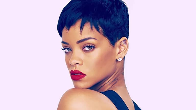 25 Chic Short Hairstyles for Thick Hair - The Trend Spott