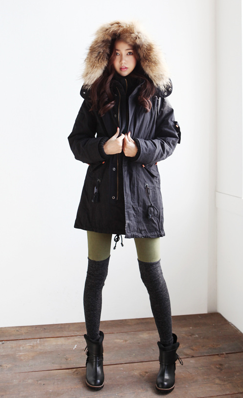 Korean style - winter or hiking style Clothing, Shoes & Jewelry .