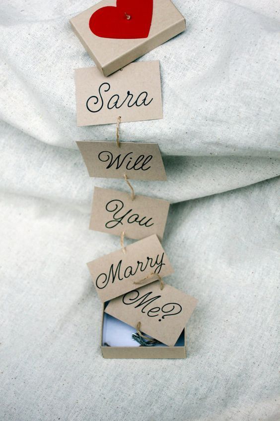 25 Unique Christmas Wedding Proposal Ideas | Wedding proposals .