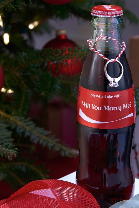 25 Unique Christmas Wedding Proposal Ideas | Christmas wedding .