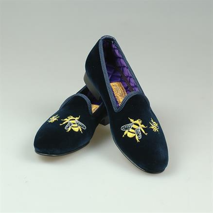 Velvet shoes for ladies