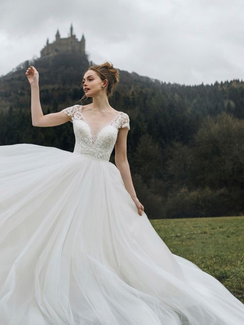 Wedding Dresses | Bridal & Bridesmaid, Formal Gowns | Allure Brida