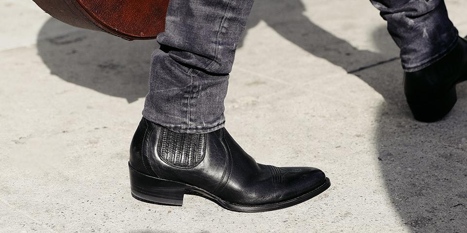 Cowboy & Western Boots for Men | FRYE Since 18